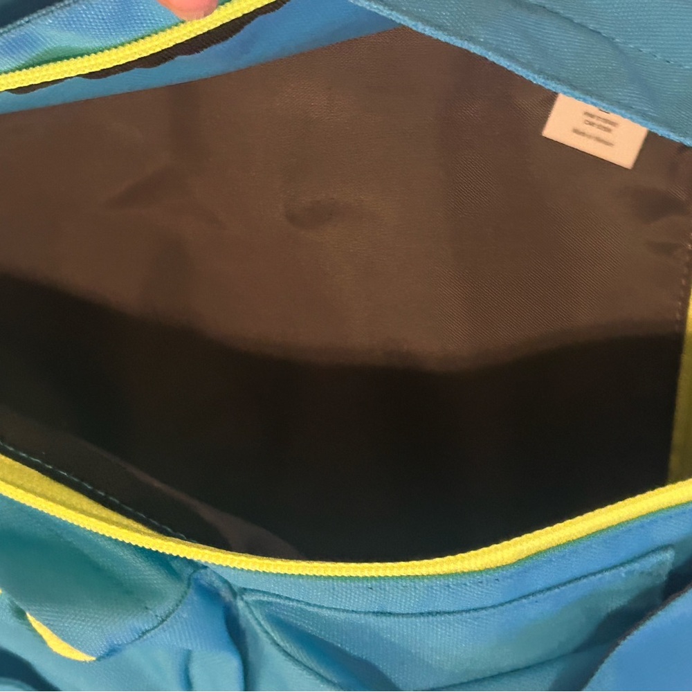 Kavu Teal Blue Crossbody Sling Bag - Picture 5 of 7